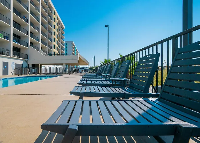 Apartment Island Winds West 272 *