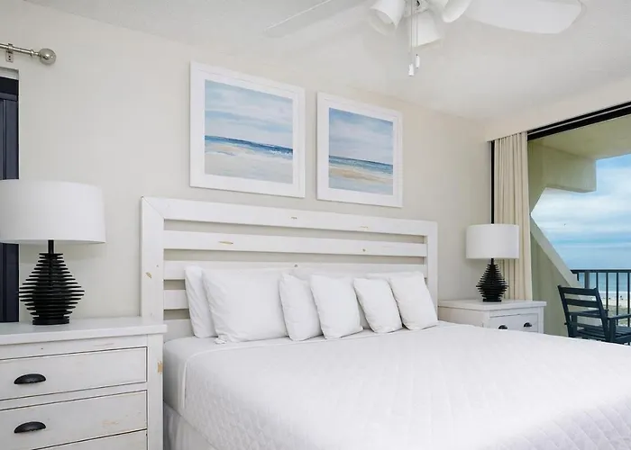 Apartment Island Winds West 272